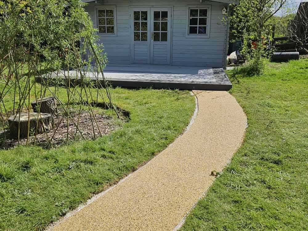 Paths in Tatsfield