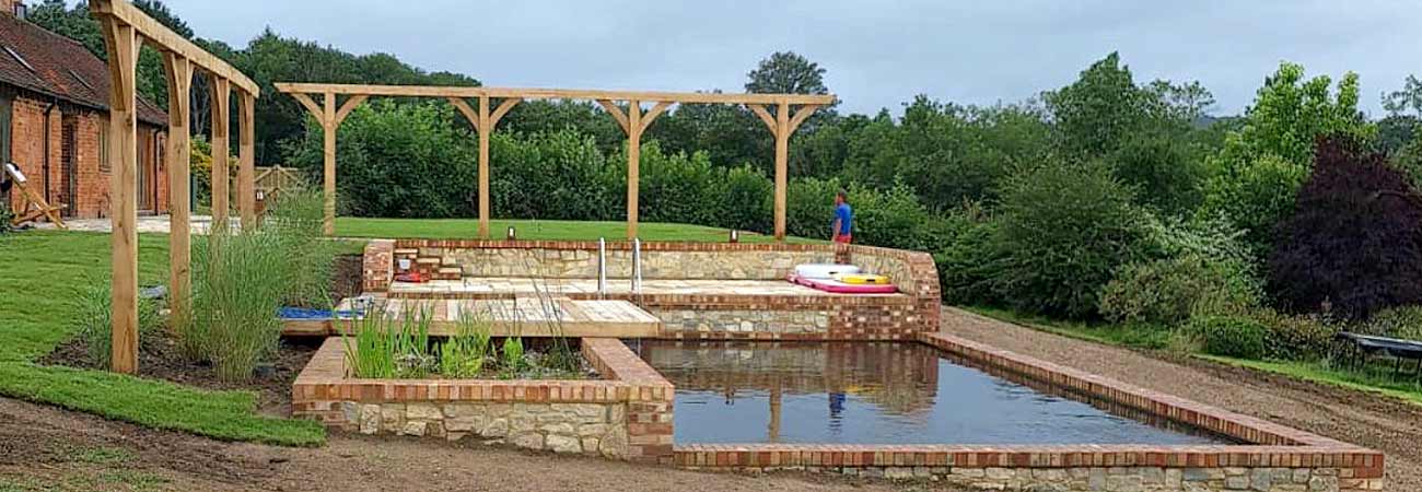 Swimming Pools in Tatsfield